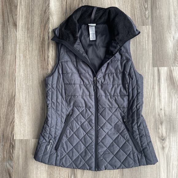 Champion Jackets & Blazers - Champion Womens S Performance Puffer Vest Gray Full Zip Insulated VentureLoft
